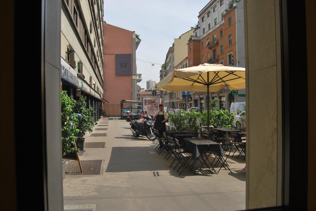 Porta Romana Garden Suite Milánó Szoba fotó
